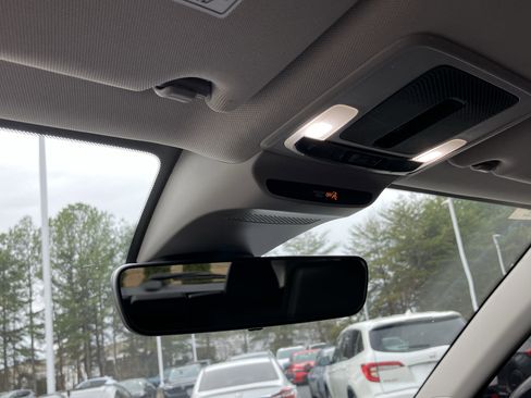 Certified 2024 Honda HR-V EX-L image 29