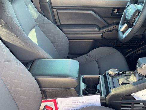 Certified 2025 Toyota Tacoma SR5 image 13