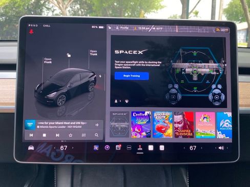 Used 2024 Tesla Model Y Long Range image 24