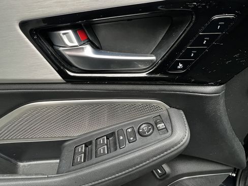 Certified 2024 Acura MDX SH-AWD image 13