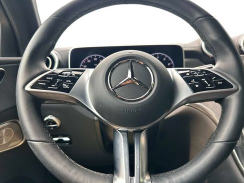 Certified 2023 Mercedes-Benz GLC 300 4MATIC image 19