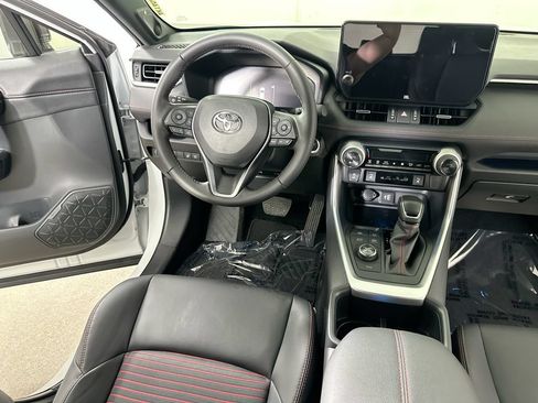 Used 2024 Toyota RAV4 XSE w/ Weather Package AWD/4WD image 19
