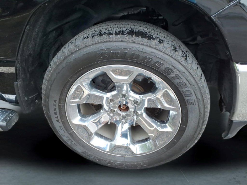 Used 2020 RAM 1500 Big Horn AWD/4WD image 17