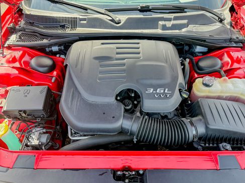 Used 2022 Dodge Challenger GT image 17