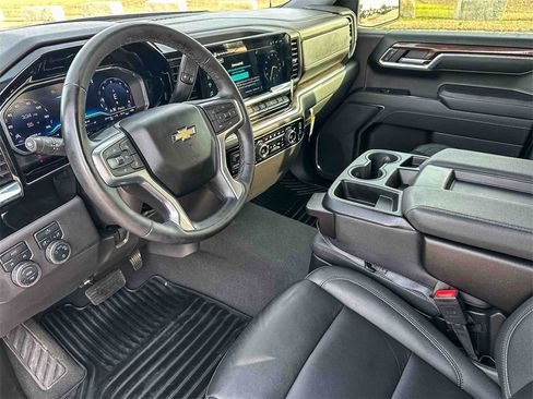 Certified 2024 Chevrolet Silverado 1500 LT image 12