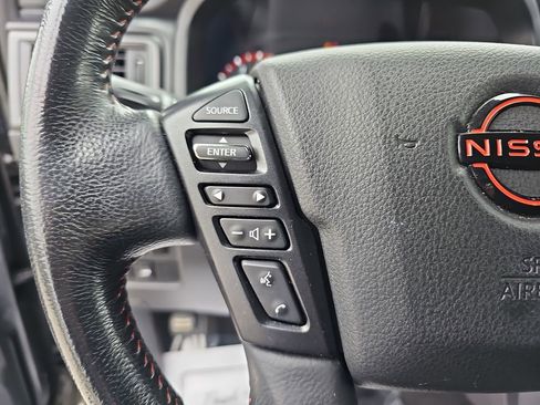 Used 2023 Nissan Titan PRO-4X image 21