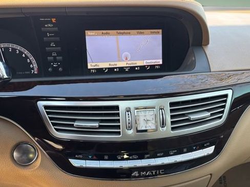 Used 2013 Mercedes-Benz S 550 S 550 image 26