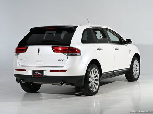 Used 2014 Lincoln MKX FWD w/ Equipment Group 101A image 7
