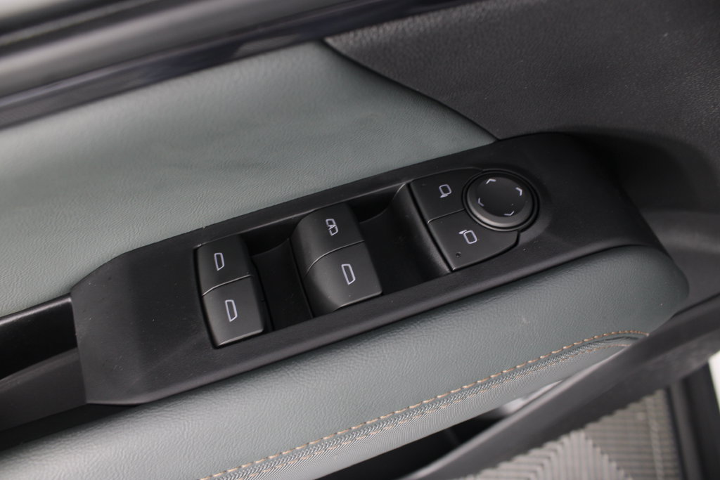 New 2027 GMC Terrain AT4 AWD/4WD image 15
