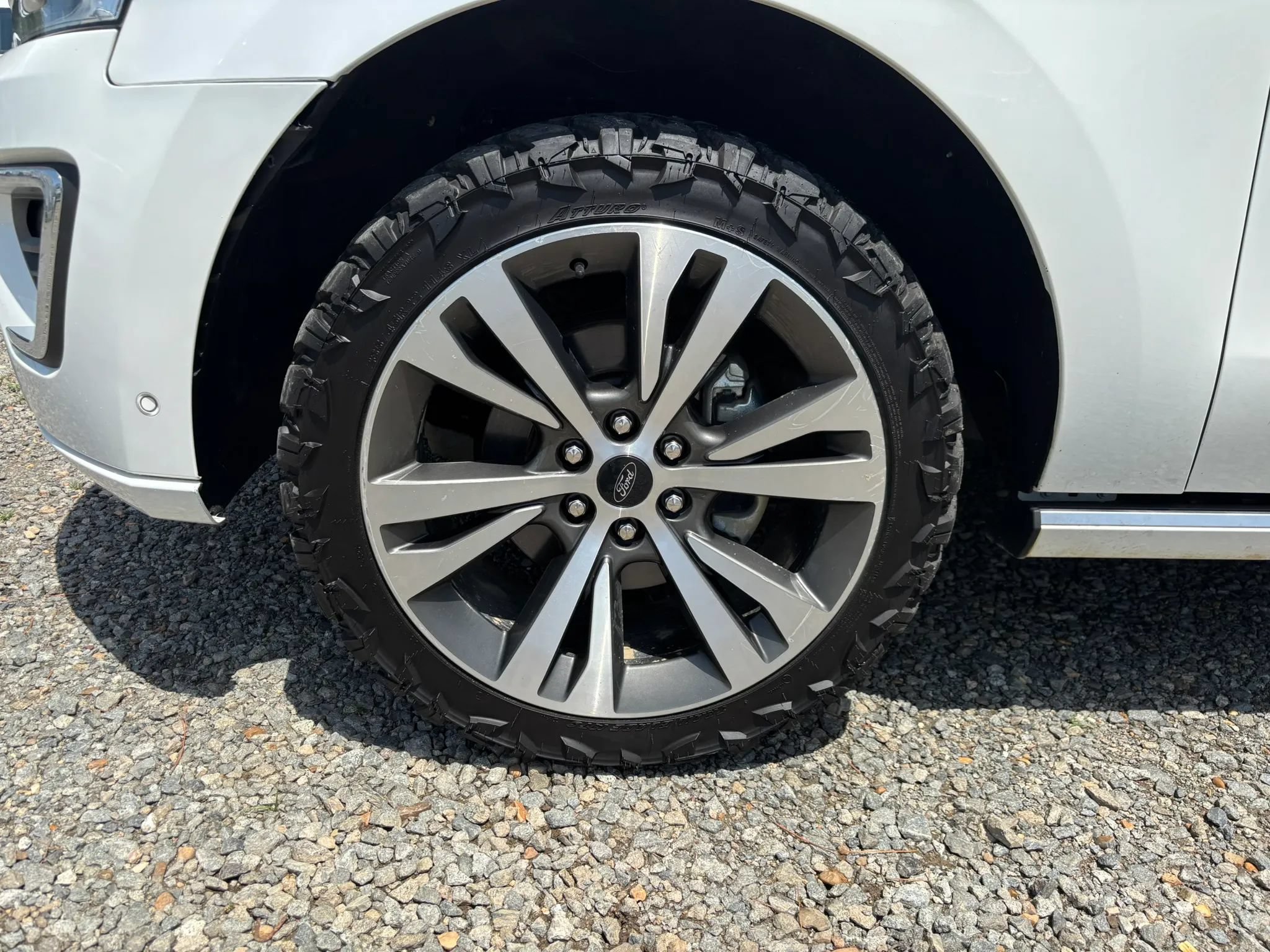 Used 2020 Ford Expedition Platinum AWD/4WD image 10