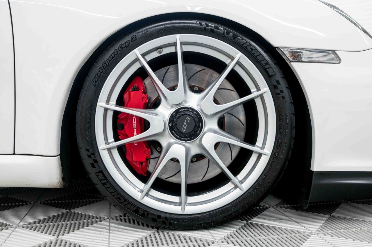 Used 2010 Porsche 911 GT3 RWD image 44