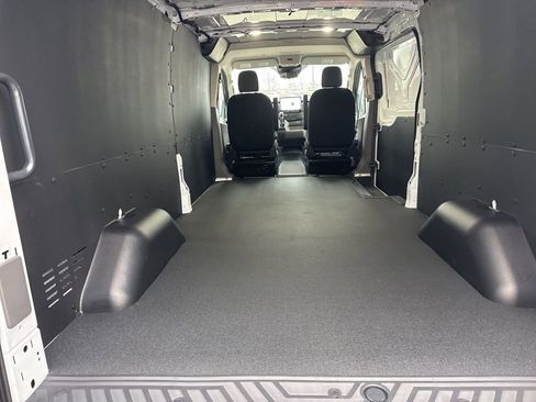 New 2026 Ford Transit 250 Low Roof w/ Load Area Protection Package RWD image 20