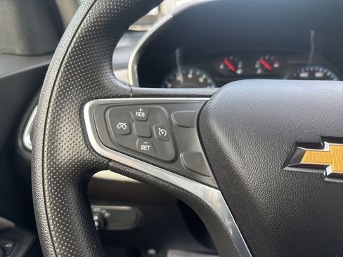 Certified 2018 Chevrolet Equinox LS FWD image 20