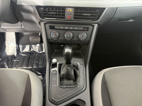 Used 2022 Volkswagen Taos S image 19