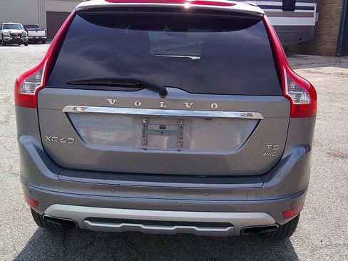Used 2017 Volvo XC60 T5 Dynamic w/ Protection Package AWD/4WD image 6