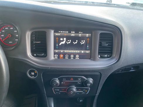 Used 2023 Dodge Charger SXT w/ Blacktop Package image 21