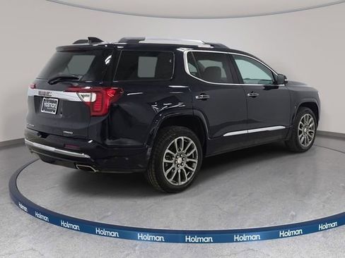 Used 2021 GMC Acadia Denali w/ Denali Technology Package image 6