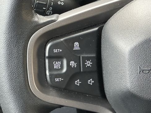Used 2025 Ford Bronco Outer Banks AWD/4WD image 12