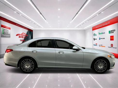 Used 2023 Mercedes-Benz C 300 4MATIC Sedan image 8