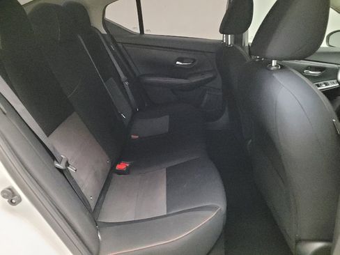 Used 2021 Nissan Sentra SR FWD image 19