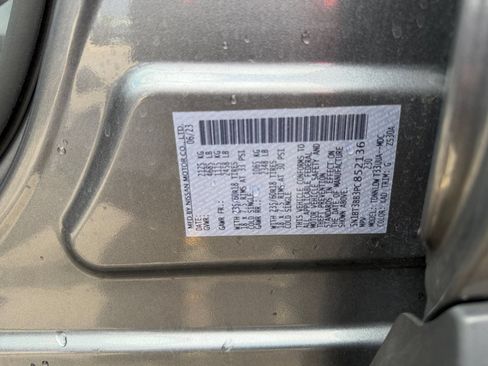 Used 2023 Nissan Rogue SV AWD/4WD image 37