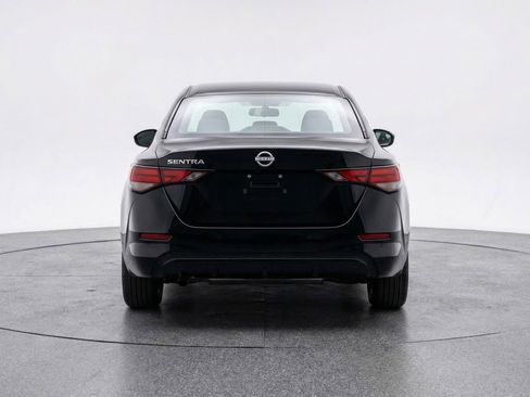 Used 2025 Nissan Sentra S image 7