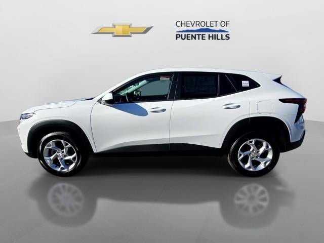 New 2026 Chevrolet Trax LS w/ LS Convenience Package FWD image 5