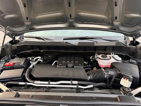 Certified 2025 Chevrolet Silverado 1500 W/T w/ WT Value Package image 33