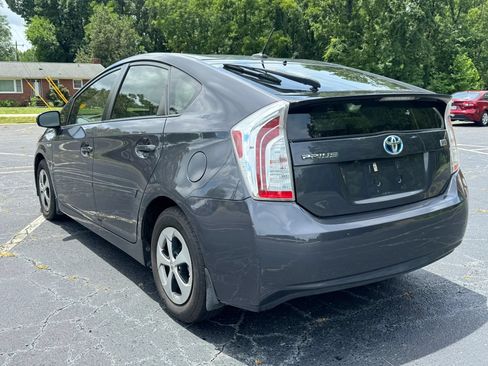 Used 2013 Toyota Prius Three FWD image 5