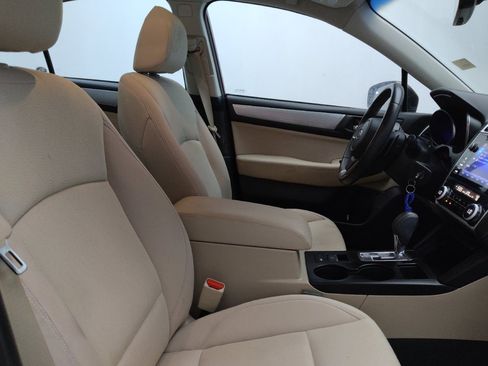 Used 2019 Subaru Legacy 2.5i Premium AWD/4WD image 21