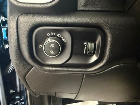 Used 2024 RAM 2500 Big Horn w/ Night Edition AWD/4WD image 48