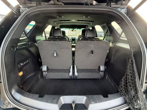 Used 2016 Ford Explorer Limited w/ Equipment Group 301A image 17