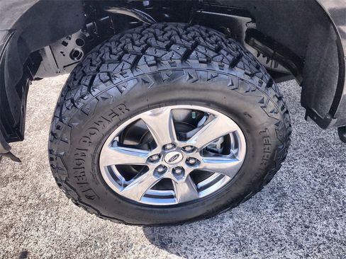 Used 2019 Ford F150 XLT w/ Equipment Group 302A Luxury image 10