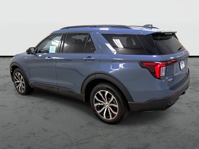 Used 2025 Ford Explorer ST-Line