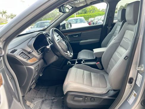 Used 2019 Honda CR-V Touring image 12