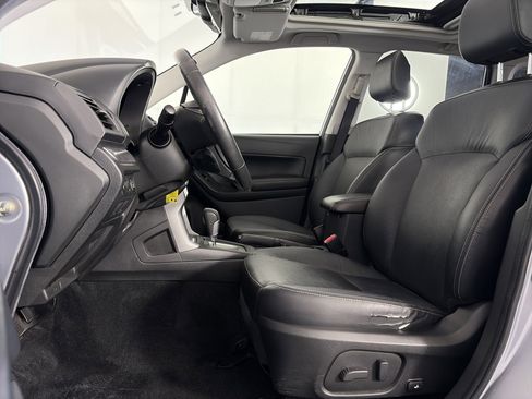 Used 2014 Subaru Forester 2.5i Limited w/ Popular Package #1 AWD/4WD image 6