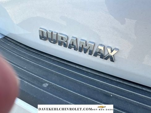Used 2025 Chevrolet Suburban High Country AWD/4WD image 43