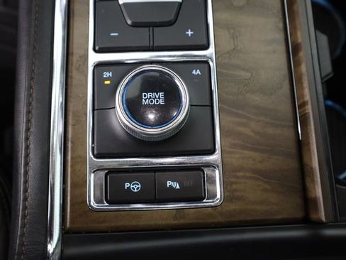 Certified 2020 Ford Expedition Platinum image 54