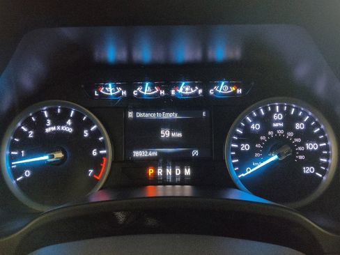 Used 2020 Ford Expedition XLT image 23