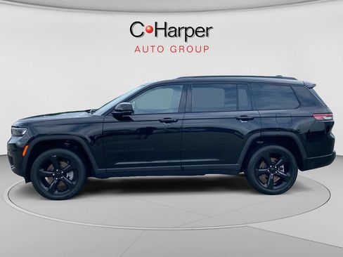 Used 2023 Jeep Grand Cherokee L Laredo AWD/4WD image 6