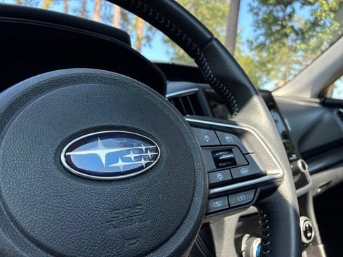 Used 2023 Subaru Forester Premium AWD/4WD image 28