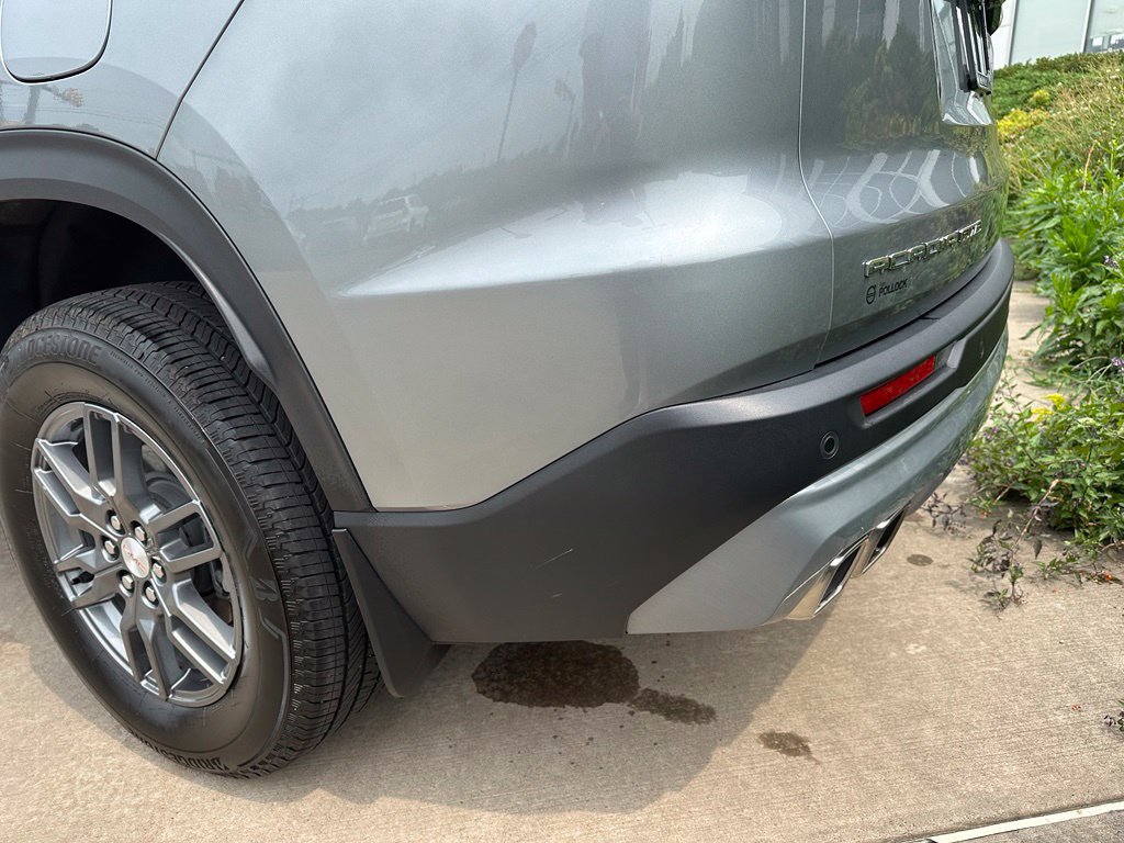 Used 2026 GMC Acadia Elevation w/ LPO, Floor Liner Package AWD/4WD image 17