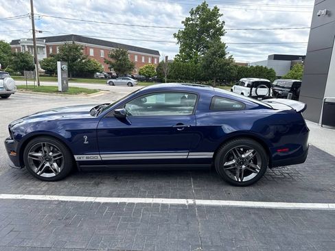 Used 2011 Ford Mustang Shelby GT500 w/ Electronics Pkg RWD image 3