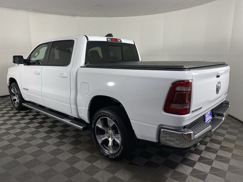 Used 2024 RAM 1500 Laramie AWD/4WD image 10