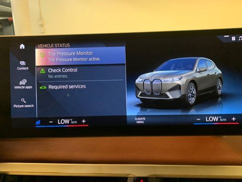 Used 2023 BMW iX M60 w/ Executive Package AWD/4WD image 30