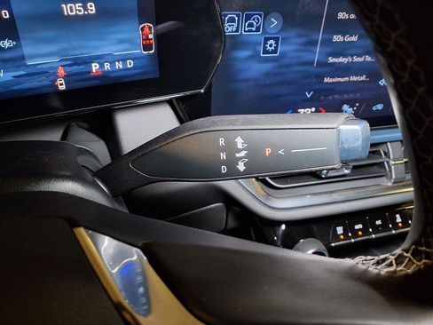 Used 2024 Chevrolet Equinox EV LT image 10