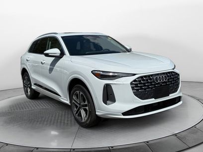 New 2025 Audi Q5 Premium Plus