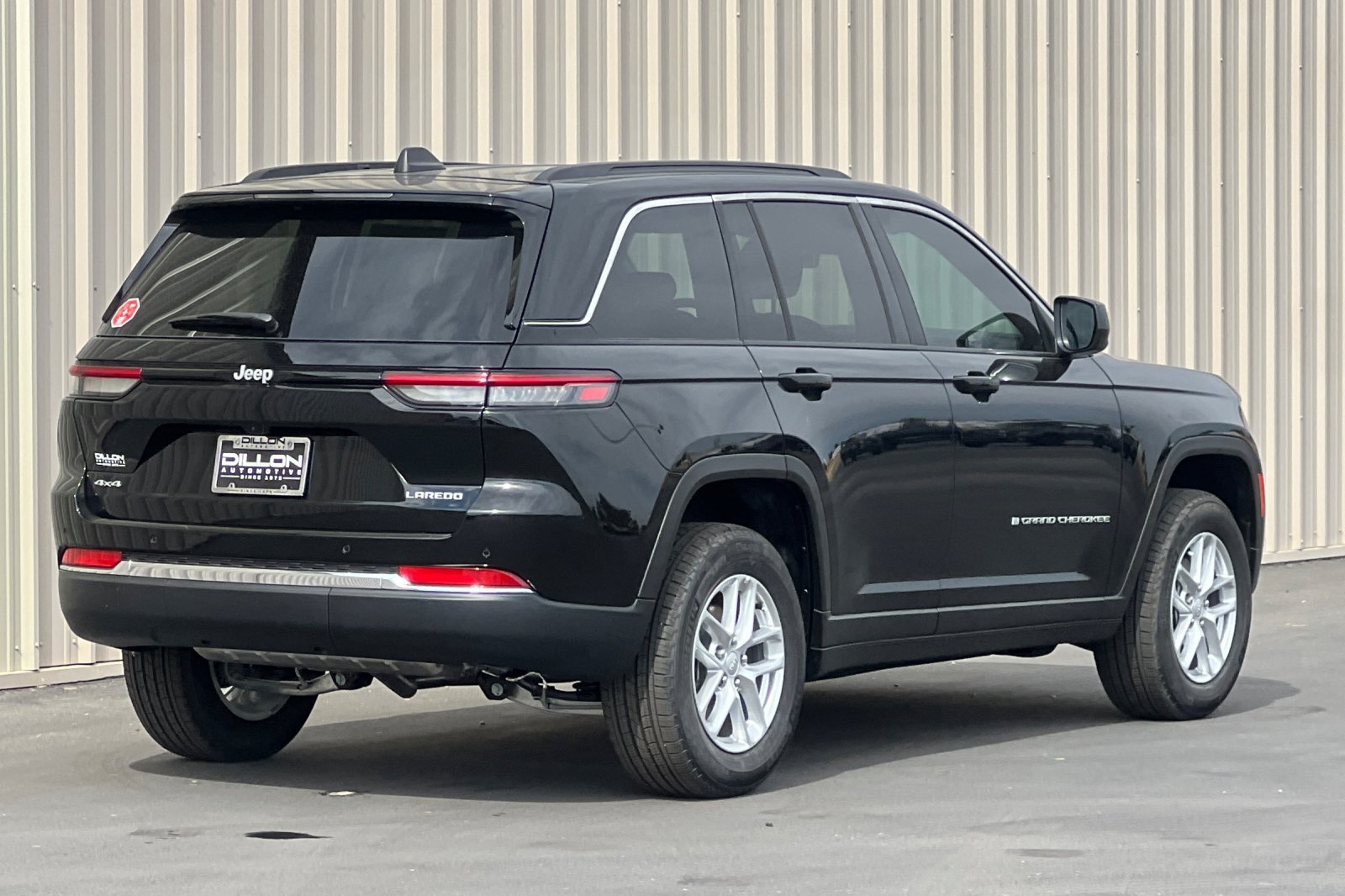 New 2026 Jeep Grand Cherokee Laredo X AWD/4WD image 7