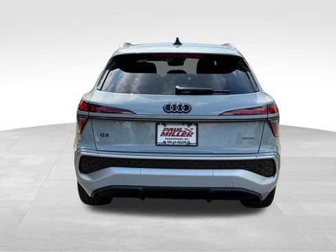 New 2026 Audi Q3 quattro 2.0T AWD/4WD image 6
