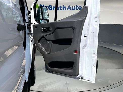 Used 2025 Ford Transit 350 XLT RWD image 30